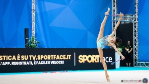 di giorgio clara sfe00140 copia simone ferraro ph